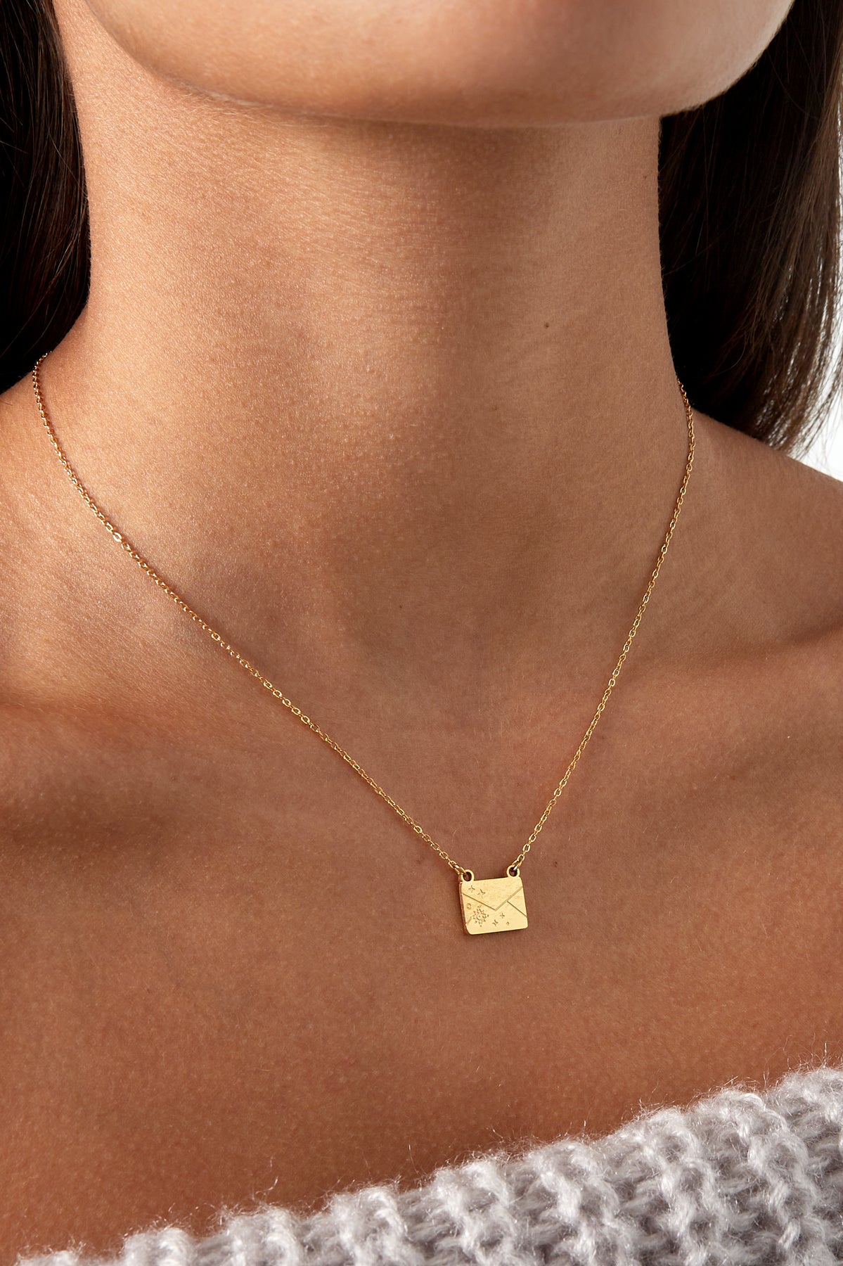 Kette Letter
