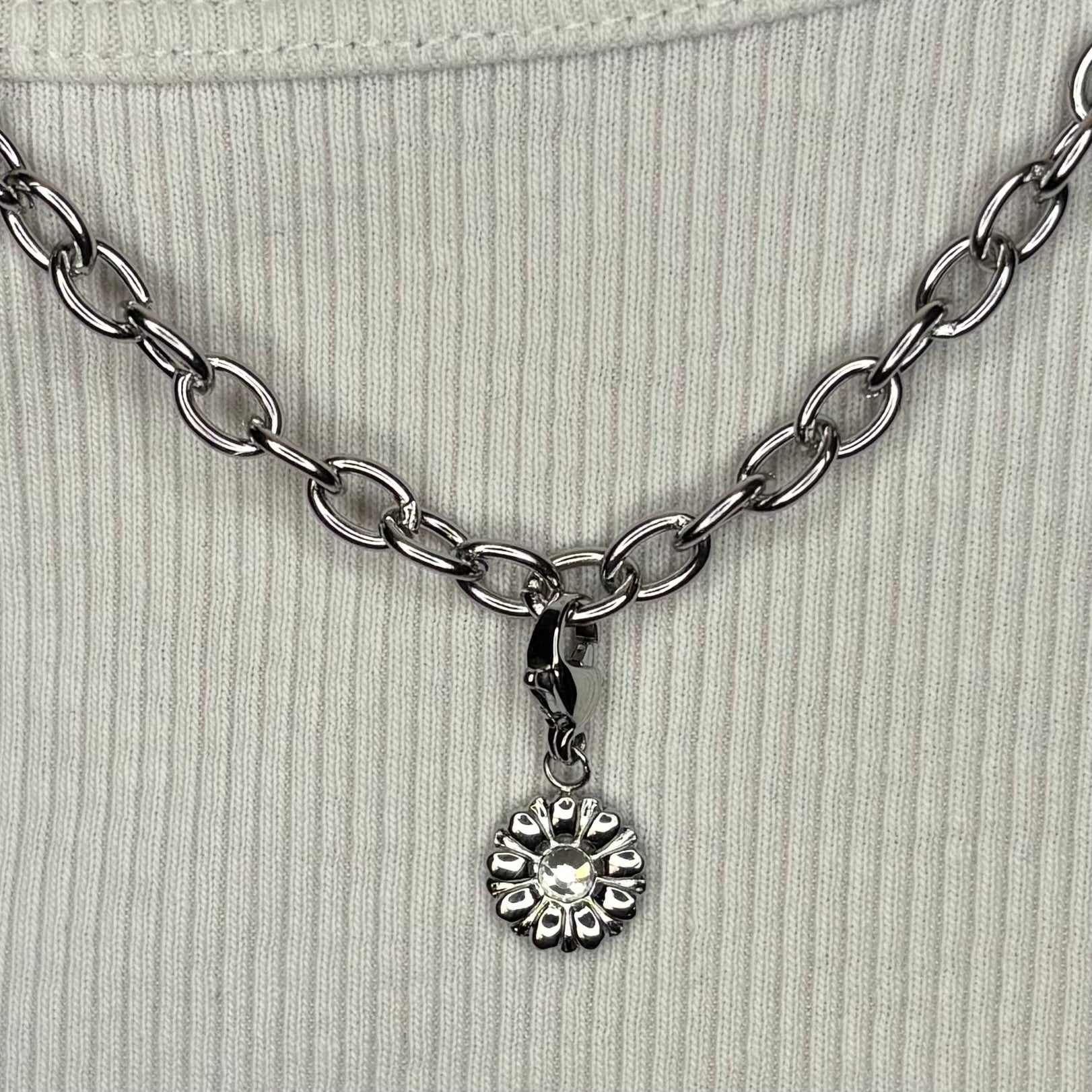 Charm Daisy glitzer (Clip)