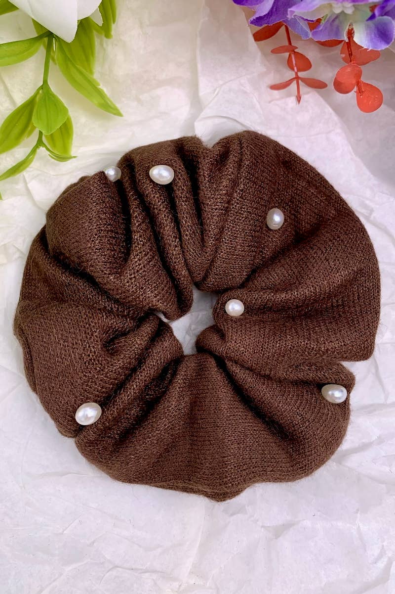 Scrunchie Pearls