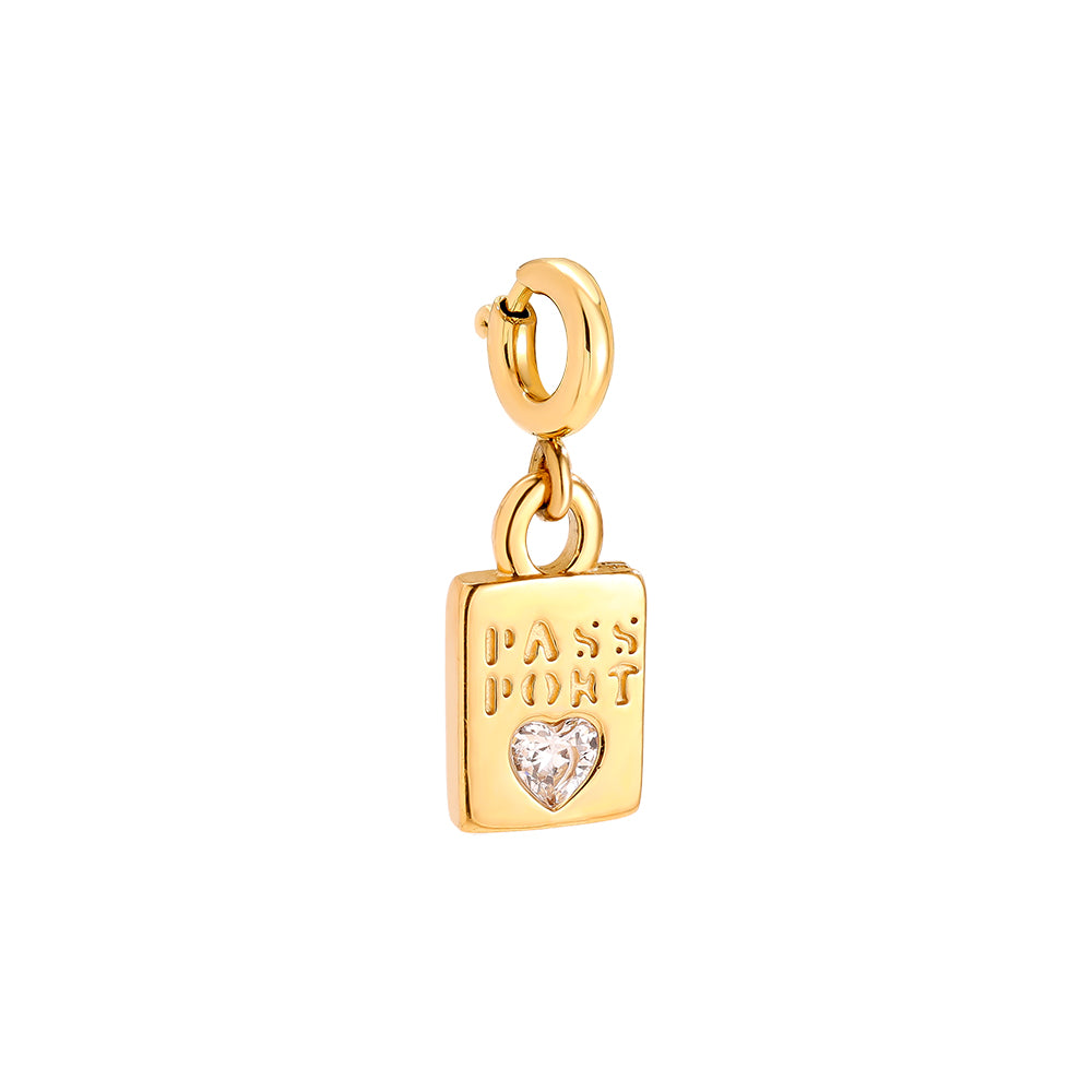 Charm Passport (Clip)