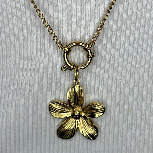 Charm Big Blossom