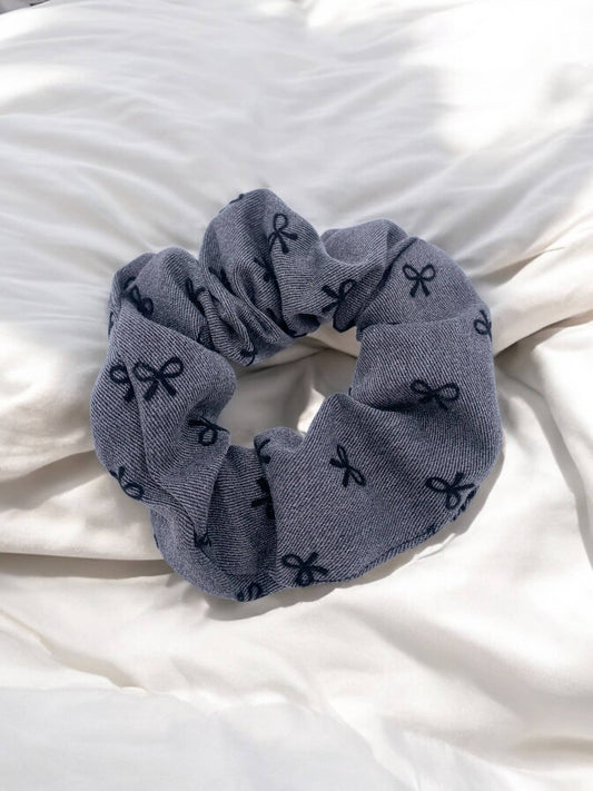 Scrunchie Bow