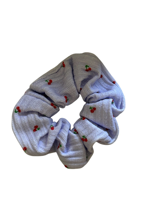 Scrunchie Cherry