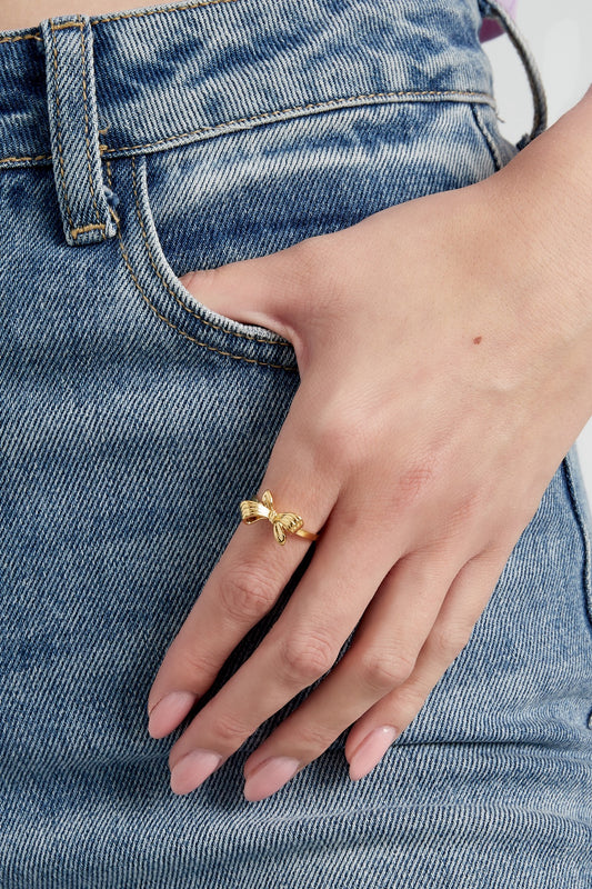 Ring Pretty Bow