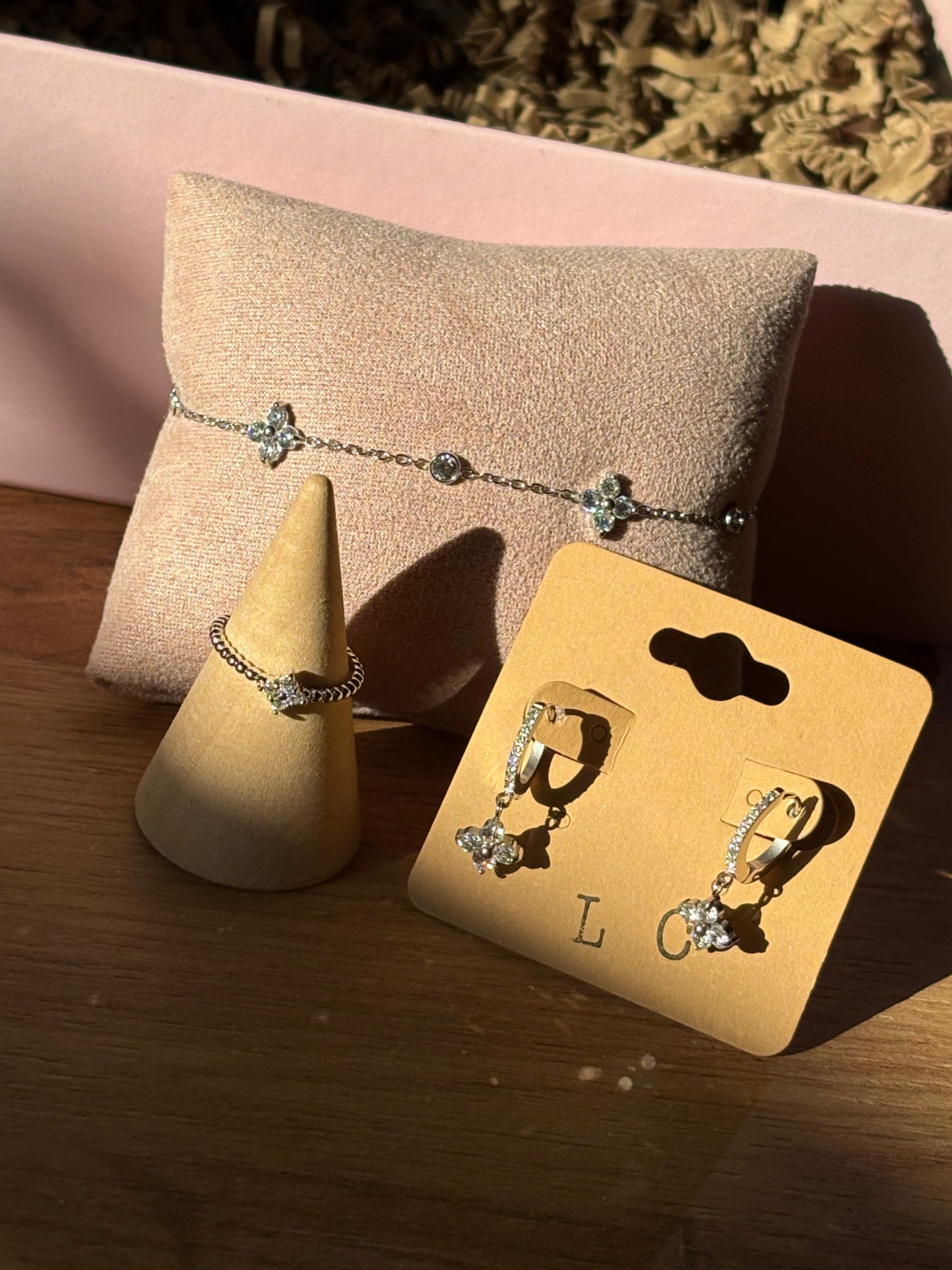 Cecille Bundle