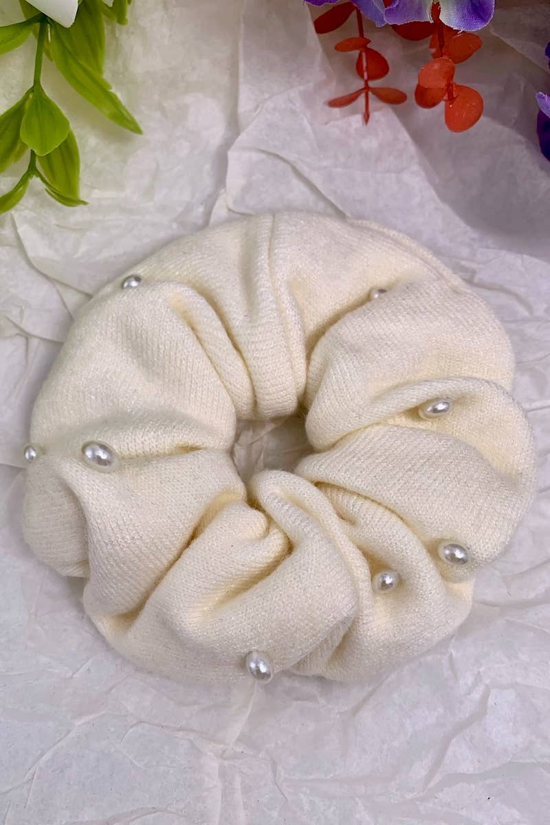 Scrunchie Pearls